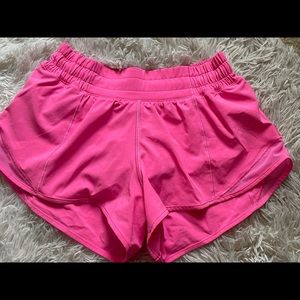 Hotty Hot 2.5” Lulu Shorts